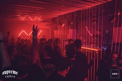 RAVE ROOM PARDUBICE #supremeraves #wehypetechno