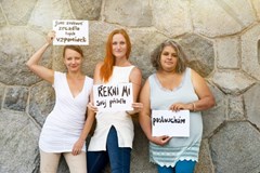 Řekni mi – Ridina Ahmedová, Milli Janatková, Antonia Nyass