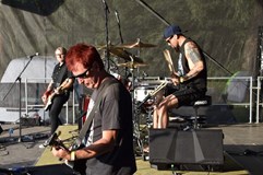 BRNĚNECFEST XXV. aneb punkovej klystýr