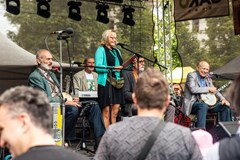 PonavaFest 2026: Park Side of the Moon