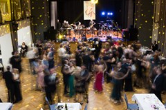 6. společenský ples LOS - neschvalovat