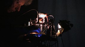 Pierre Bastien (FR) • Petr Válek