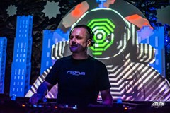 BASSPROOF: VENJENT (UK) FEAT. OKTAE & MORTY