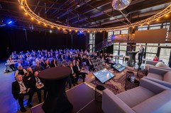 Upcyklovaný statek Voděrádky, Říčany