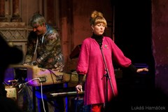 Too Hot To  Händel, Ima Teva