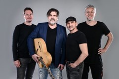 Roman Horký a Kamelot, Bučovice