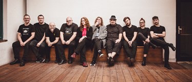 Sto zvířat v Davli