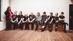 Sto zvířat v Davli