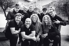 Sto zvířat v Davli