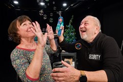 Svatá noc / Josef a Marie:  vánoční show