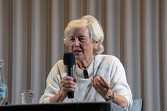 Ztracená hloubka - prof. Anna Hogenová