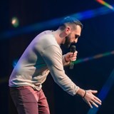 Tigran je ve městě