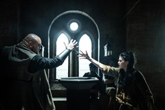 Zrození alchymistky