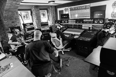 Kayapa (křest debutu), Tříkolka génia