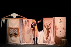 Masopustní pohádka aneb Jak skřivánek  Vánek  musel vrznout