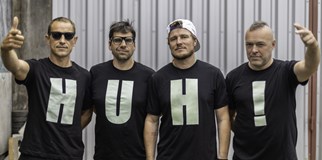 Divokej Bill + Wohnout + Michal Horák na nádvoří Čestice