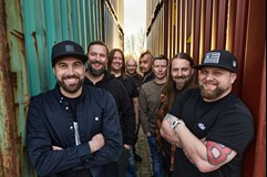 Divokej Bill + Wohnout + Michal Horák na nádvoří Čestice