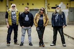 WALDA GANG & Tlustá Berta