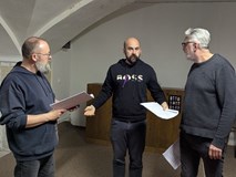 De Facto Mimo: Až na to, že vůbec - premiéra