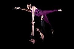 Kabaret malých i velkých akrobatů