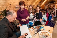 TVÁŘE PETRA RYCHLÉHO