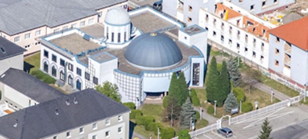 Krajská hvezdáreň a planetárium Maximiliána Hella