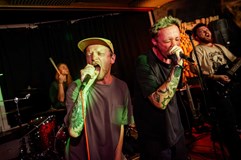 Morčata na útěku, Linkin Park CZ