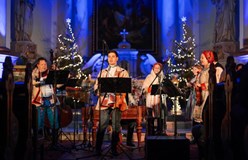 Vánoční koncert cimbálové muziky DENICA ve Štípě u Zlína