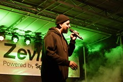 Pio Squad a hosté v Dirty Family