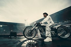 Noc v Kaštanech 2026: BEN CRISTOVAO & hosté .... 