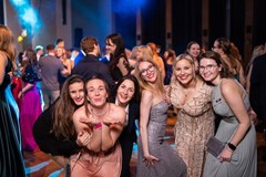 XVII. Reprezentační ples UJEP