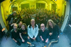 Schodiště (Nahoru po schodišti dolů band)