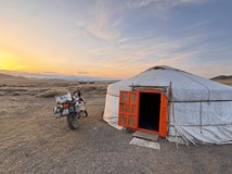 PEPA V ČUDU - Do Mongolska! (Kazachstán, Altaj, Mongolsko)