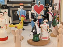 Malování soustružené hračky