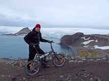 Cestovatelské středy v NM: Straka, Nikolajev, Bartůšek