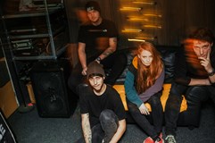 Janet A a Sloth v Hoodbaru