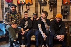 Janet A a Sloth v Hoodbaru