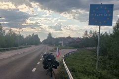 K polárnímu kruhu nejen na kole