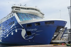 K polárnímu kruhu nejen na kole