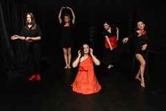 Терапевтична вистава-містерія INSIDE.ВСЕРЕДИНІ