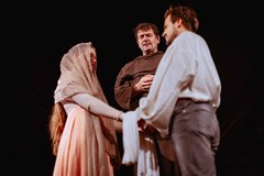 Divadelní představení ROMEO a JULIE na zámku Lnáře