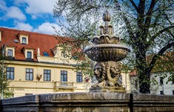 Hotel Hejtmanský dvůr - klub Dividýlka, Slaný