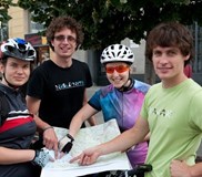 S kytarou na kole k moři