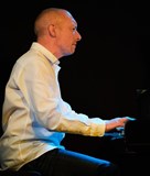 STEFAN ORINS Trio, modern jazz z Francie