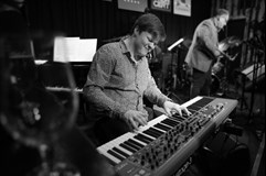 ArtCafé: Gilad Atzmon European 4tet