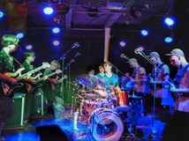 JÜ (HU) • Mankurt