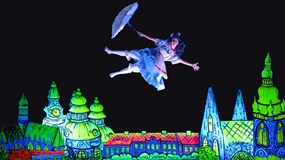 Alenka v říši divů - černé divadlo 