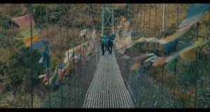 Nepál - Mezi úsměvy a mraky