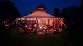 Mantra Singing with Phoenix Maria