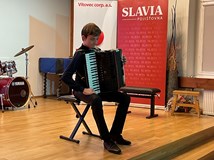 Barvy akordeonu - mladá krev